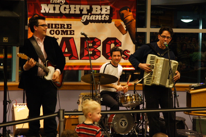 File:TMBG.jpg