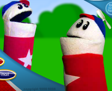 File:Two puppet homestars.png