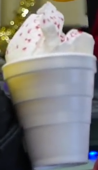 File:SantamansChimney.png